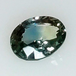 0,86 ct  Oval Zafiro  6.47 x 4.94 x 2.91 mm