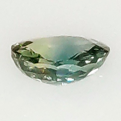 0,86 ct Zafiro ovale 6,47 x 4,94 x 2,91 mm