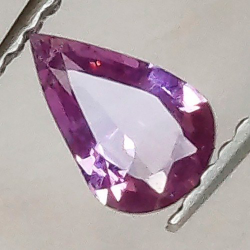 0,54 ct Saphir poire 6,75 x 4,34 x 2,48 mm