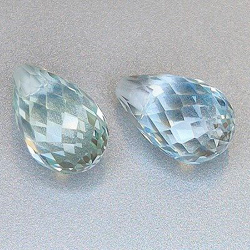8,80 ct Topacio briolette de Aprox. 11,20 x 6,90 mm