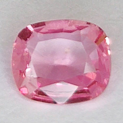 0,61 ct Kissen Saphir rosa 6,08 x 5,13 x 2,11 mm