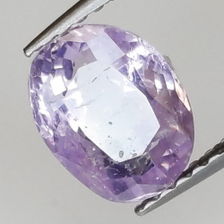 2,09 ct Violet Sapphire oval 8,31 x 6,25 x 4,35 mm