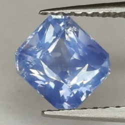1,57 ct Zafiro Azul talla esmeralda 6,43 x 5,88 x 4,40 mm