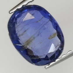 1,32 ct Saphir bleu ovale 7,83 x 6,13 x 2,53 mm