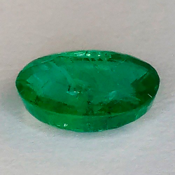 1,23 ct Esmeralda ovalada de8,45 x 3,36 x 3,02 mm