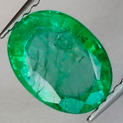 1,23 ct Smeraldo ovale 8,45 x 3,36 x 3,02 mm