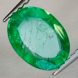 1.23 ct  Oval Emerald 8.45 x 3.36 x 3.02 mm