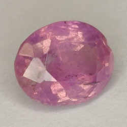 2,19 ct Pink Sapphire oval cut 8,18 x 6,47 x 4,62 mm