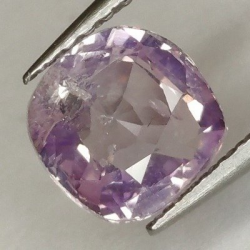 1,62 ct Zaffiro viola a cuscino 6,29 x 6,46 x 3,66 mm