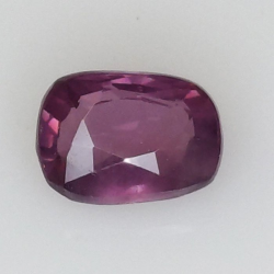 0,90 ct Saphir coussin rose 6,42 x 4,73 x 3,05 mm