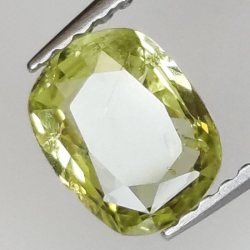 0,94 ct Kissen Saphir gelb 7,18 x 5,62 x 2,65 mm