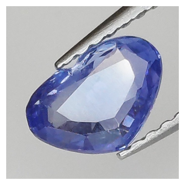 0,99 ct Blauer Saphir im Herzschliff 7,25 x 4,90 x 2,87 mm
