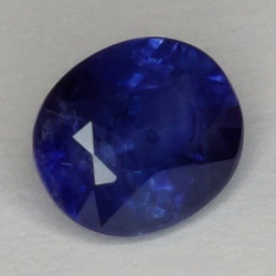 1,81 ct Zafiro Azul oval 7,06 x 6,22 x 4,50 mm