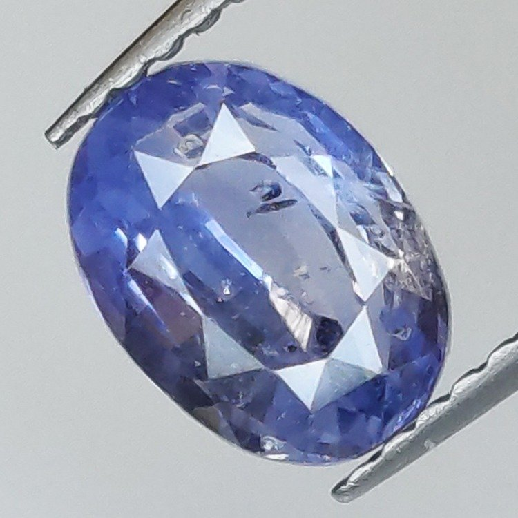 1,89 ct Blue Sapphire oval 7,89 x 5,94 x 4,04 mm