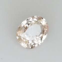0,97 ct Padparadscha Saphir ovaler Schliff 6,57 x 5,20 x 3,13 mm