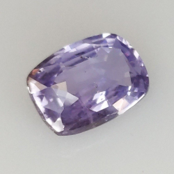 1,26 ct Saphir Violet coupe coussin 7,60 x 5,51 x 3,10 mm