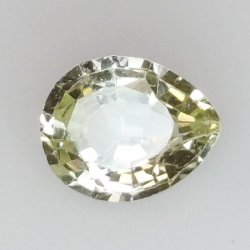 0,98 Karat gelber Saphir im Birnenschliff 6,78 x 5,64 x 3,10 mm
