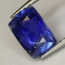 1,22 ct Cushion Sapphire blue 7,10 x 4,93 x 3,59 mm