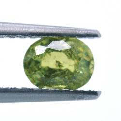 0,66ct Demantoide Talla Ovalada