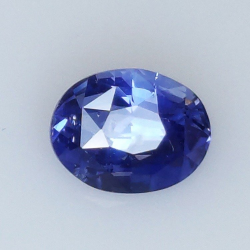 1,05 ct Zafiro Azul oval 6,74 x 5,24 x 3,55 mm