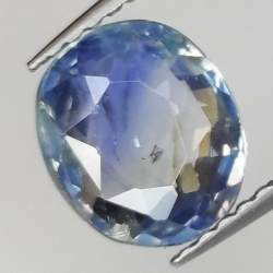 2,32 ct Blue Sapphire oval 8,24 x 7,05 x 3,85 mm