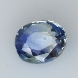 2,32 ct Ovaler Blau Saphir 8,24 x 7,05 x 3,85 mm