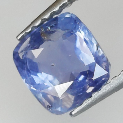 1,41 ct lila blau im Smaragdschliff 6,47 x 6,02 x 3,76 mm