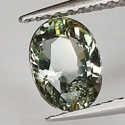 1,28 ct de saphir partie ovale 7,00 x 5,06 x 4,04 mm