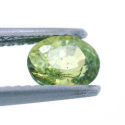 0,83ct Demantoide Talla Ovalada