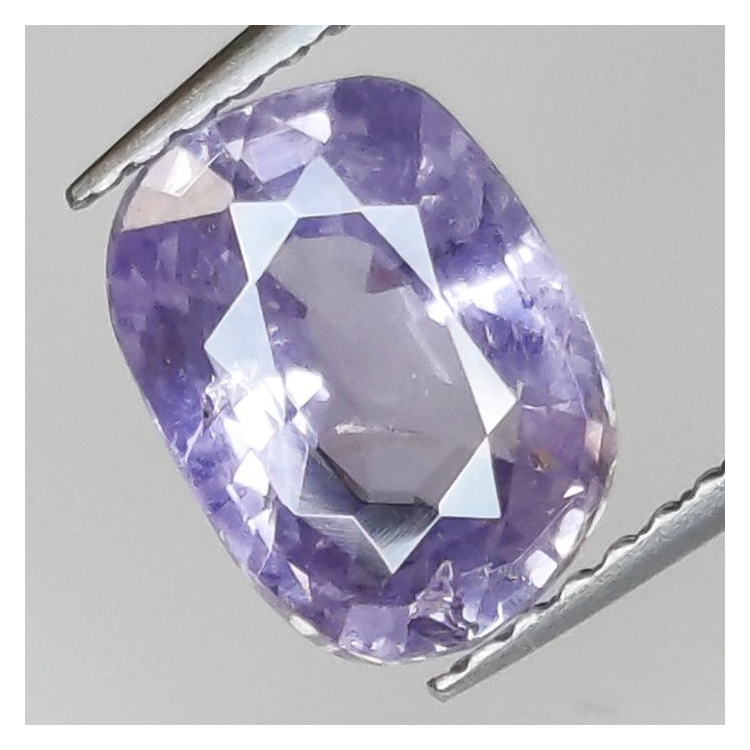 2,40 ct Violetter Saphir Kissenschliff 9,00 x 6,55 x 4,11 mm