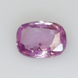 1,79 ct Cushion-cut pink sapphire 8,03 x 6,10 x 3,41 mm