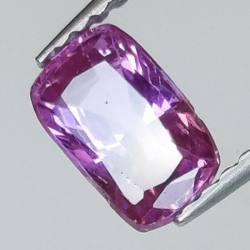 1,09 ct Rosa Saphir im Kissenschliff 6,81 x 4,37 x 3,38 mm