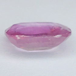 3,15 ct Rosa Saphir im Kissenschliff  9,97 x 7,59 x 4,00 mm