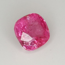 1,26 ct Saphir rose taille coussin  5,90 x 5,95 x 4,15 mm