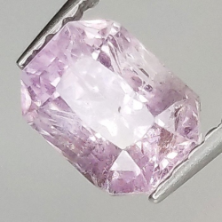 1.63 ct Emerald-cut Padparadscha sapphire 6.59 x 4.99 x 5.12 mm