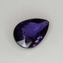 0,68 ct Zafiro Cambio di Colore Talla Pera 6,80 x 4,76 x 2,42 mm