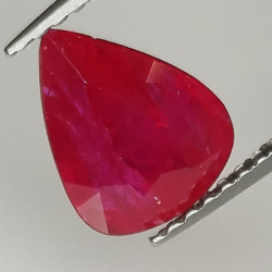 2,06 ct Ruby pear cut 8,89 x 7,05 x 4,41 mm