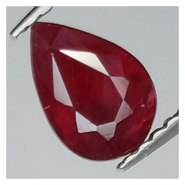 1,07 ct Ruby pear cut 7,22 x 5,01 x 3,80 mm