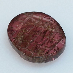 8,49 ct Tourmaline Rubellite Oval Cut 16,46 x 13,34 x 4,09mm