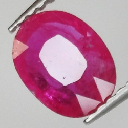 1,07 ct Oval Ruby 7,74 x 5,99 x 2,39 mm