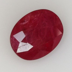 4,14 ct Rubí oval 8,92 x 6,56 x 3,76 mm