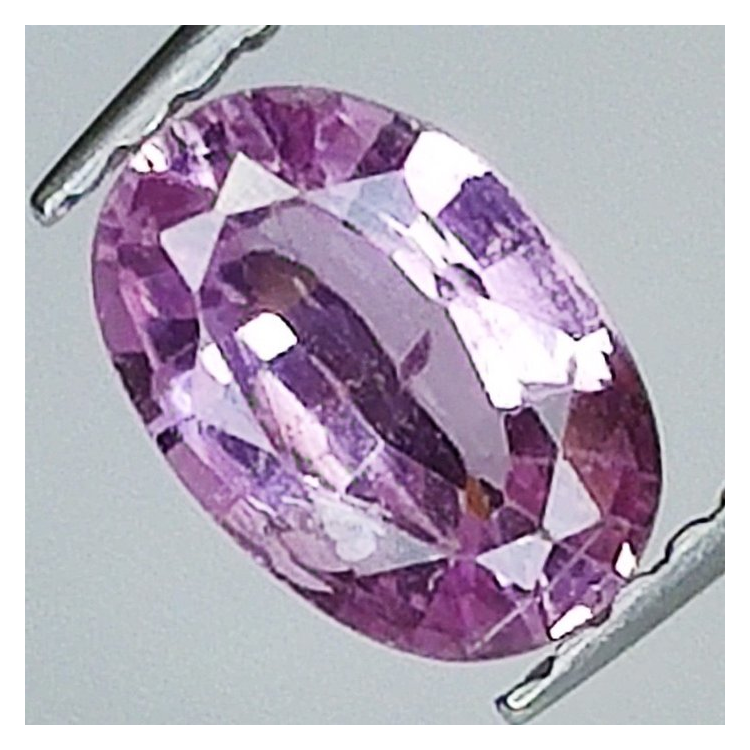 0,97 ct Sapphire taille ovale 7,06 x 4,90 x 3,00 mm