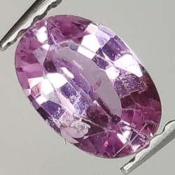 0,97 ct Pink Sapphire oval cut 7,06 x 4,90 x 3,00 mm