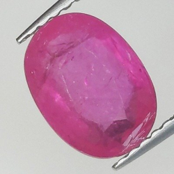 2,01 ct Oval Ruby 8,99 x 6,51 x 3,37 mm