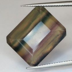 26,25 ct Fluorita Blue John Talla Esmeralda 18,14 x 14,63 x 9,83 mm