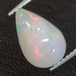 1,68 ct Opale wello taille poire colorée 10,76 x 7,08 x 5,05 mm