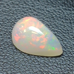1,68 ct Opale wello taglio pera colorato incastonato 10,76 x 7,08 x 5,05 mm