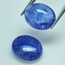 11,23 ct Tanzanite Bleu Ovale Taille approx : 12 x 10 x 5 mm