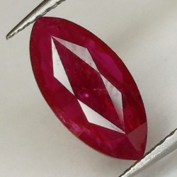1,34 ct Rubino naturale marquise 11,53 x 5,63 x 2,27 mm