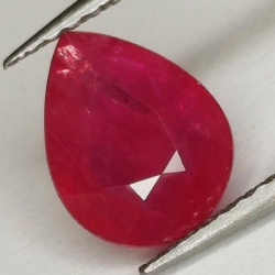 1,28 ct Rubino taglio pera 8,45 x 6,64 x 2,80 mm